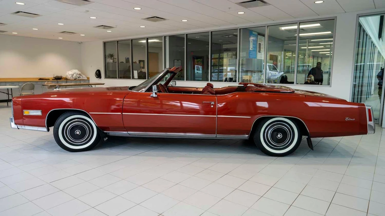 1976 Cadillac Eldorado 9th Gen - Image 15 of 31