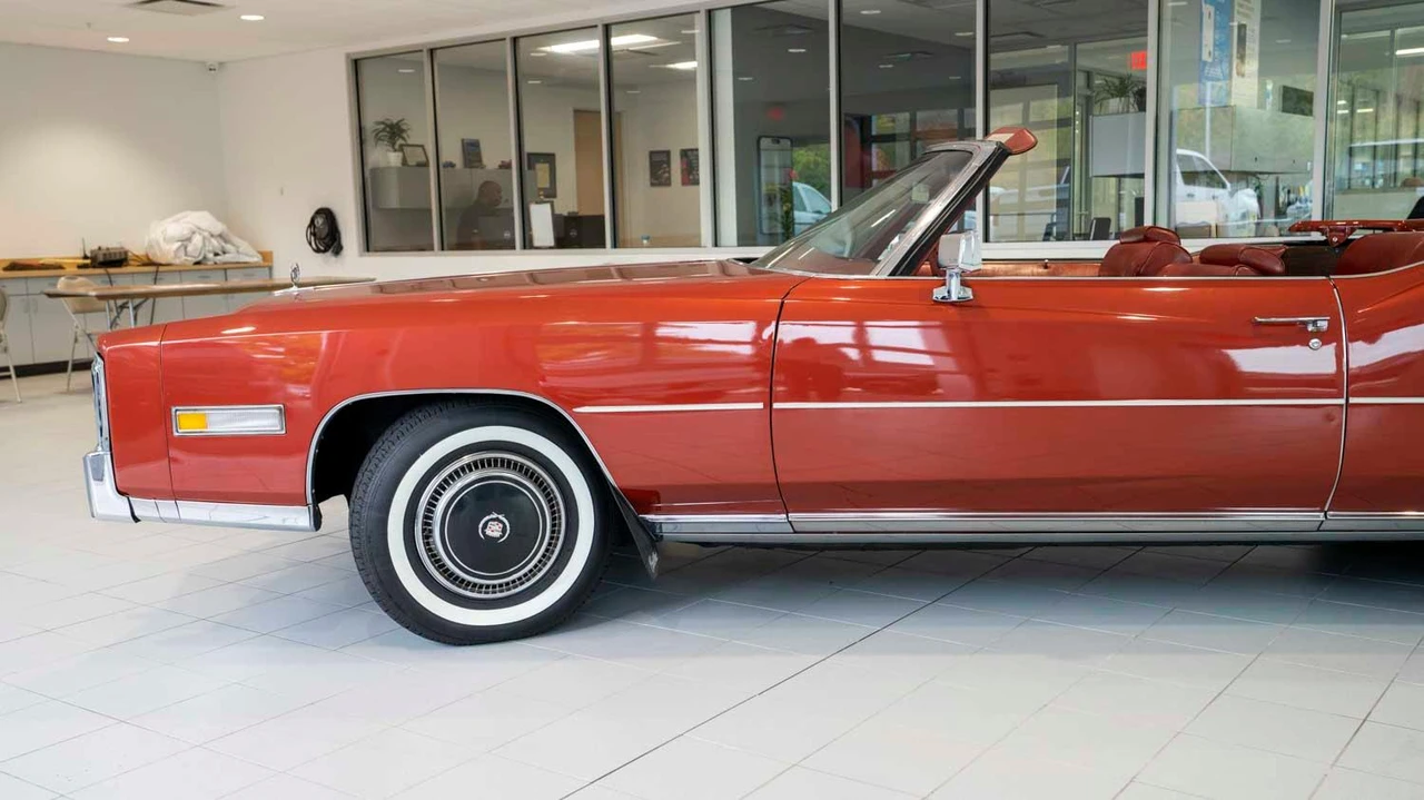 1976 Cadillac Eldorado 9th Gen - Image 16 of 31