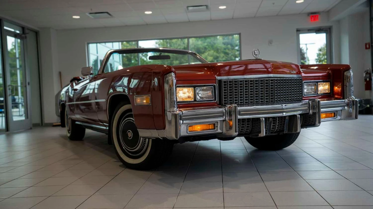 1976 Cadillac Eldorado 9th Gen - Image 8 of 31