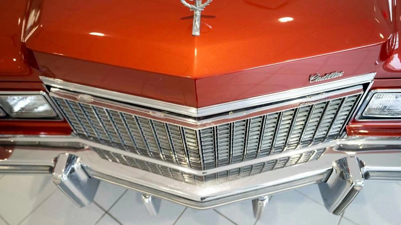 1976 Cadillac Eldorado 9th Gen - Image 24 of 31