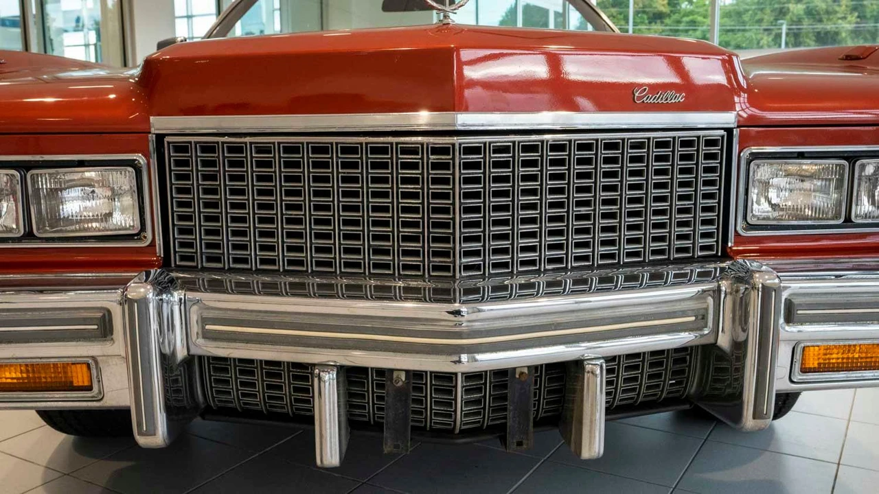 1976 Cadillac Eldorado 9th Gen - Image 29 of 31