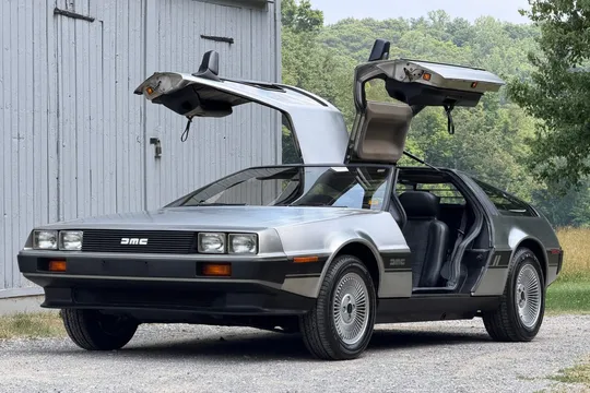 1981 DeLorean DMC-12