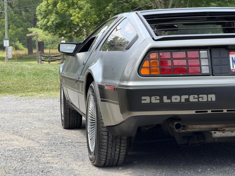 1981 DeLorean DMC-12 - Image 19 of 31