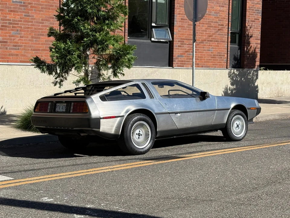 1983 DeLorean DMC-12 - Image 19 of 31