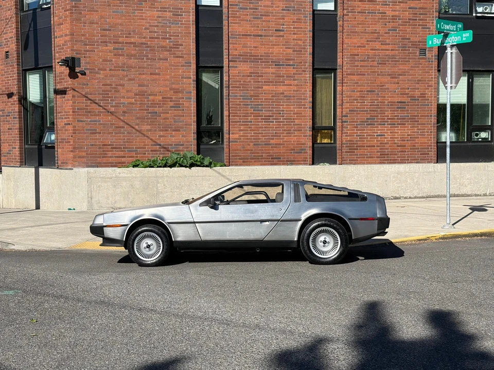1983 DeLorean DMC-12 - Image 25 of 31