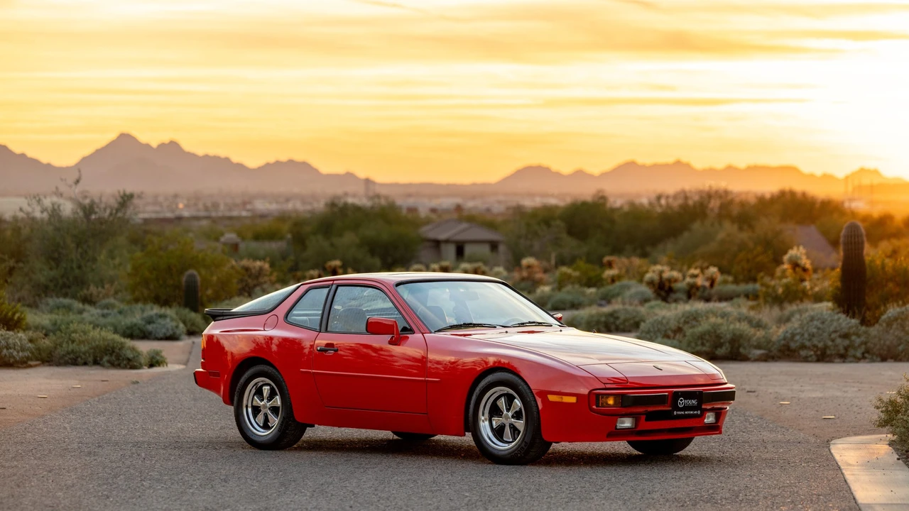 1984 Porsche 944 - Image 30 of 31