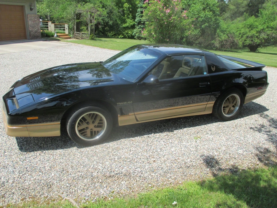 1985 Pontiac Firebird Trans Am 3rd Gen - Image 12 of 31