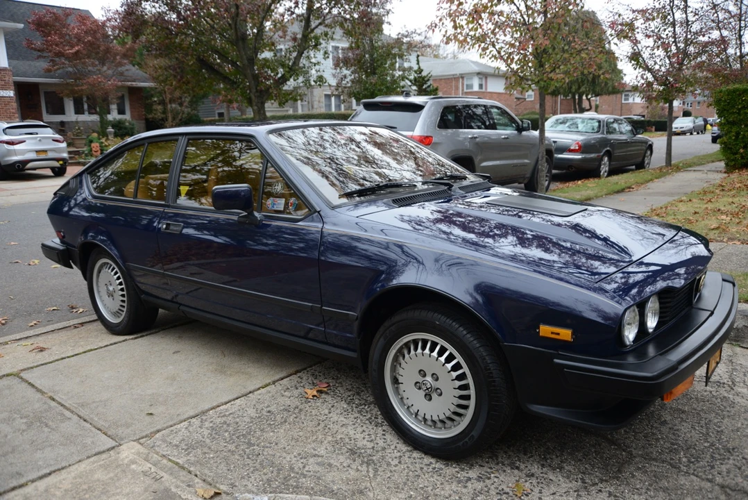 1986 Alfa Romeo Alfetta GT - Image 12 of 31