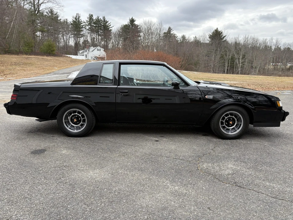 1986 Buick Grand National - Image 15 of 31