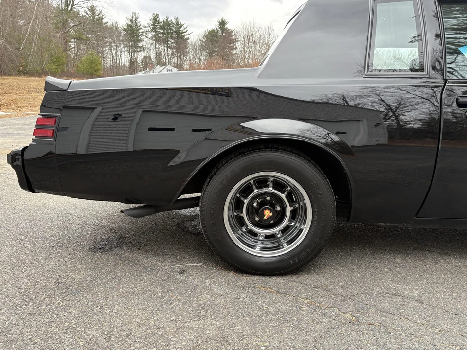 1986 Buick Grand National - Image 24 of 31