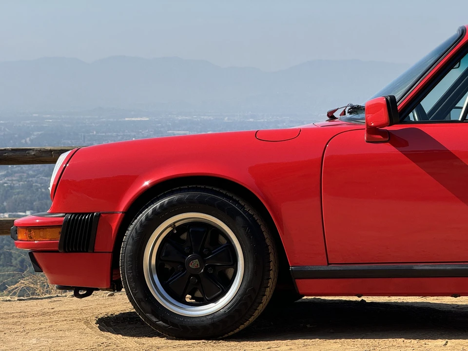 1987 Porsche 911 Carrera 3.2 - Image 28 of 31