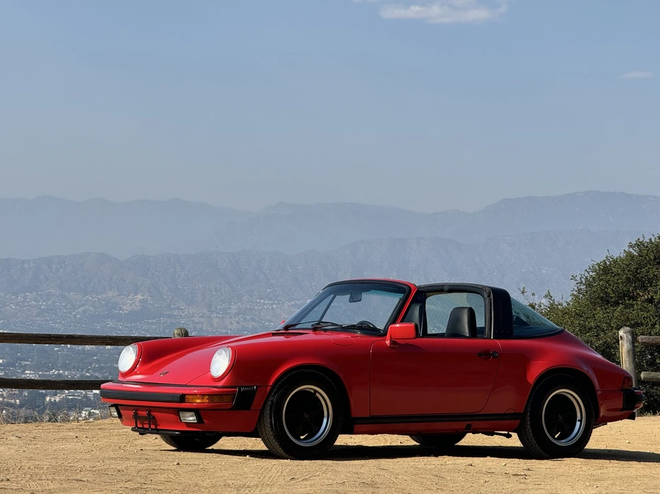 1987 Porsche 911 Carrera 3.2 - Image 2 of 31