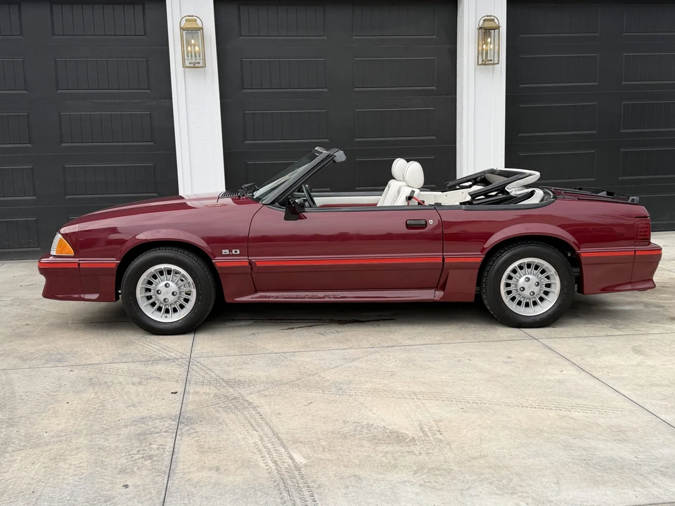 1988 Ford Mustang GT 3rd Gen - Image 25 of 31