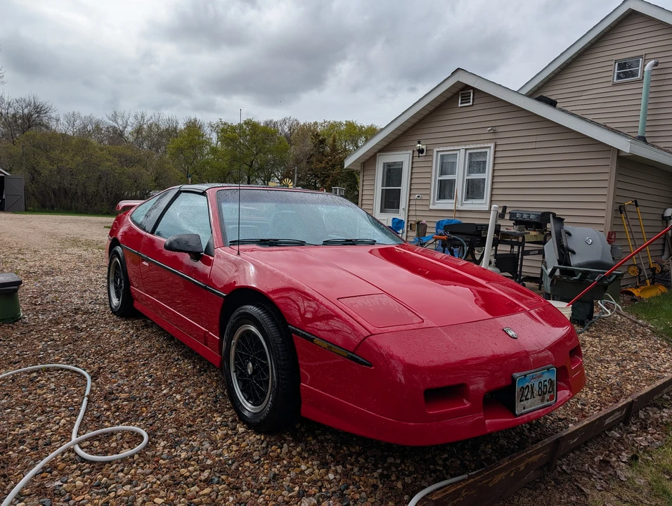 1988 Pontiac Fiero GT - Image 14 of 31