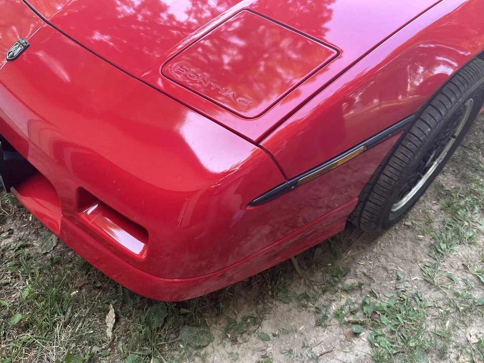 1988 Pontiac Fiero GT - Image 23 of 31