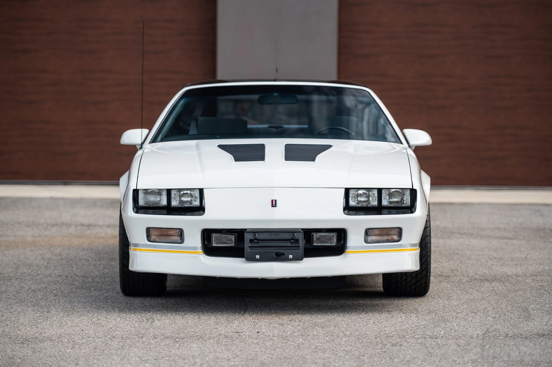 1989 Chevrolet Camaro IROC-Z & Z28 3rd Gen - Image 5 of 31