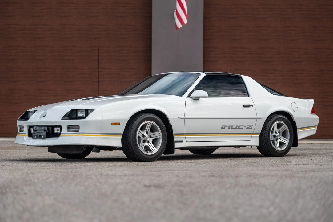 1989 Chevrolet Camaro IROC-Z & Z28 3rd Gen - Image 9 of 31