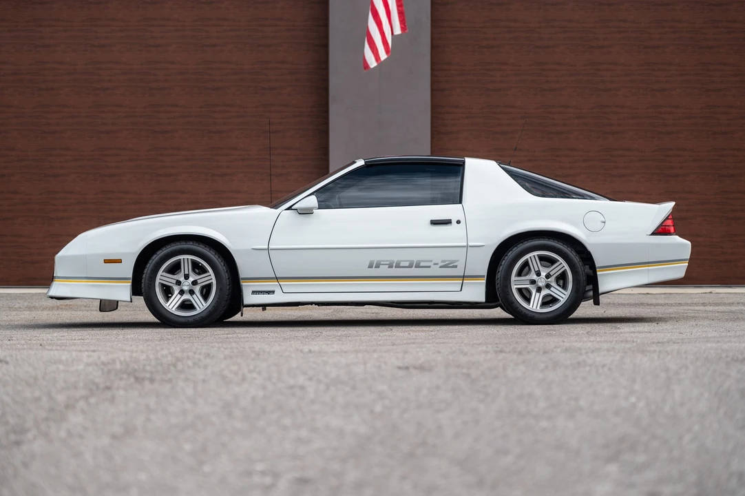 1989 Chevrolet Camaro IROC-Z & Z28 3rd Gen - Image 12 of 31
