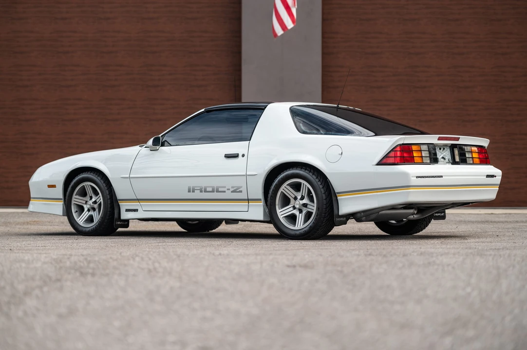 1989 Chevrolet Camaro IROC-Z & Z28 3rd Gen - Image 14 of 31