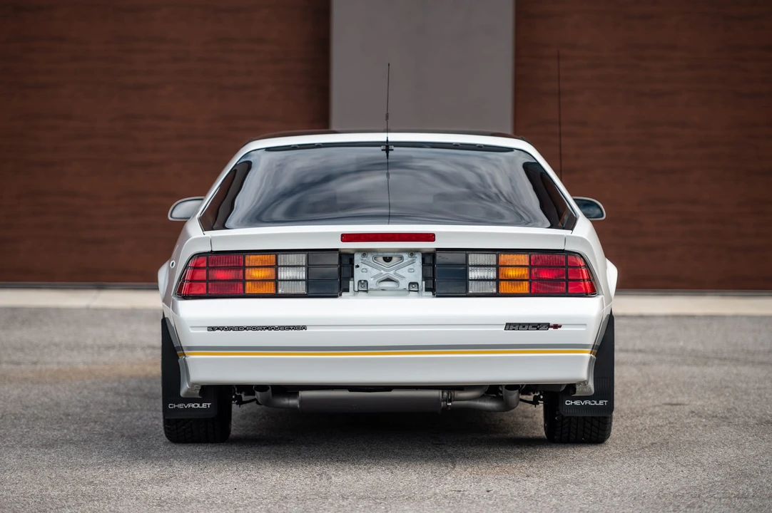 1989 Chevrolet Camaro IROC-Z & Z28 3rd Gen - Image 15 of 31