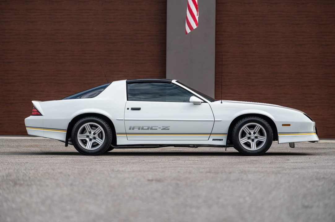 1989 Chevrolet Camaro IROC-Z & Z28 3rd Gen - Image 20 of 31