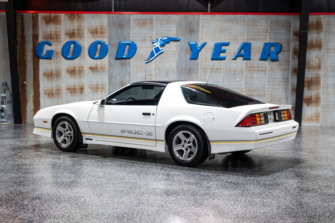 1989 Chevrolet Camaro IROC-Z & Z28 3rd Gen - Image 30 of 31