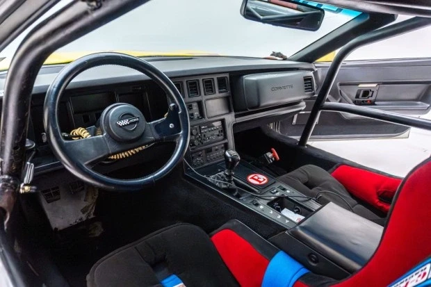1989 Chevrolet Corvette C4 - Image 5 of 9