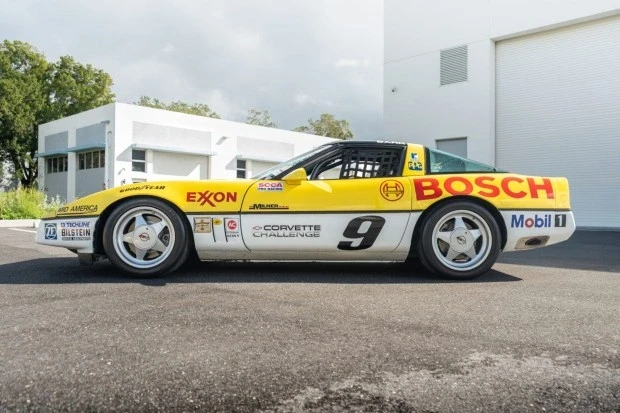 1989 Chevrolet Corvette C4 - Image 3 of 9