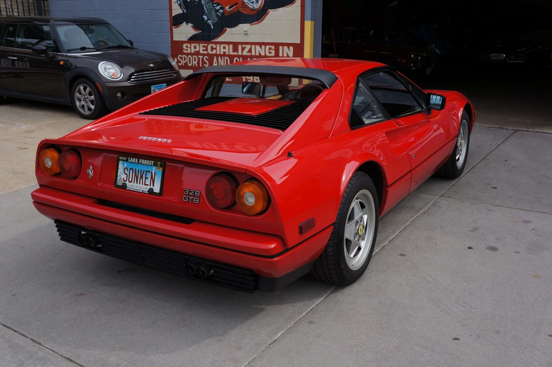 1989 Ferrari 328 GTB - Image 18 of 31