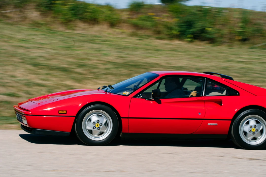 1989 Ferrari 328 GTB - Image 4 of 31