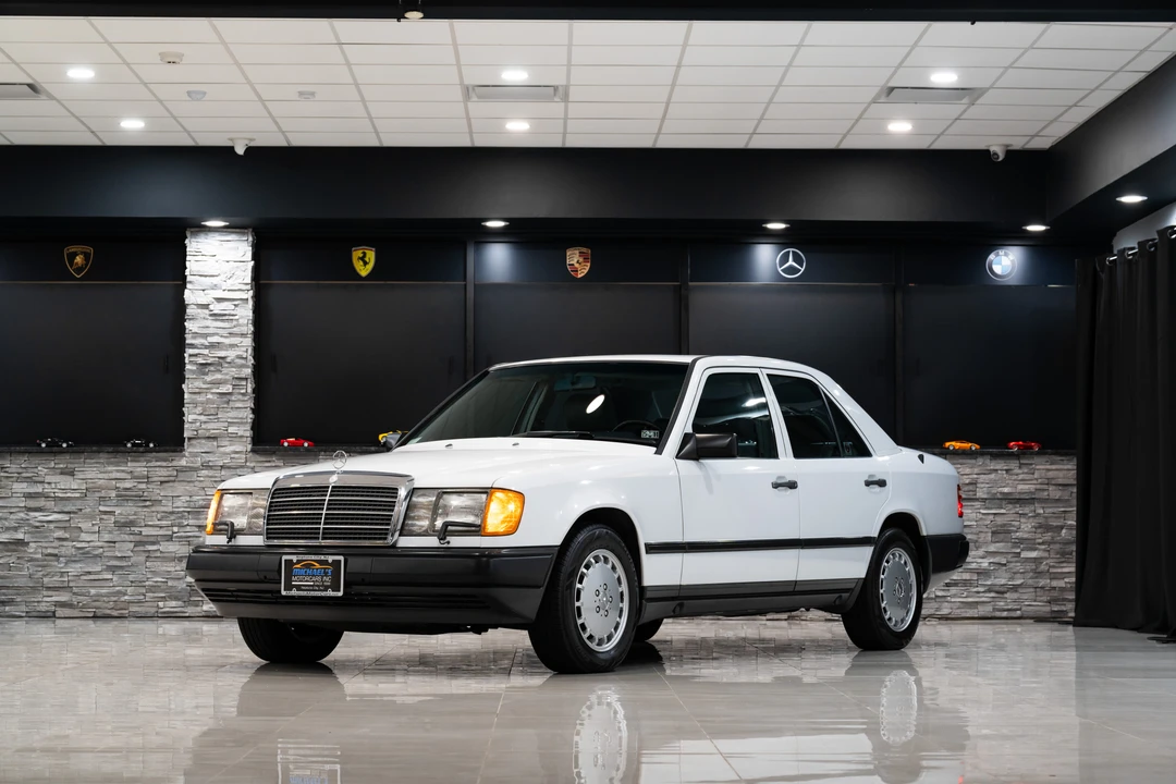 1989 Mercedes-Benz W124 E-Class - Image 3 of 31