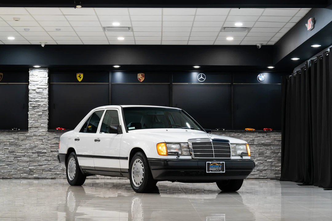 1989 Mercedes-Benz W124 E-Class - Image 23 of 31