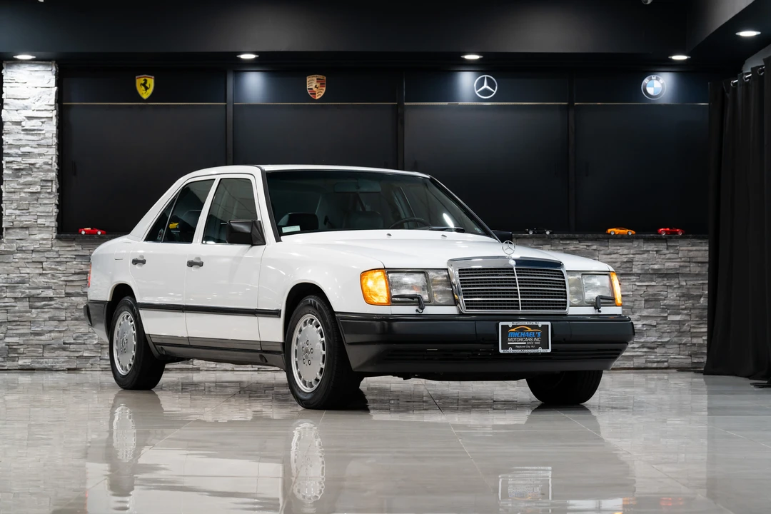1989 Mercedes-Benz W124 E-Class - Image 25 of 31