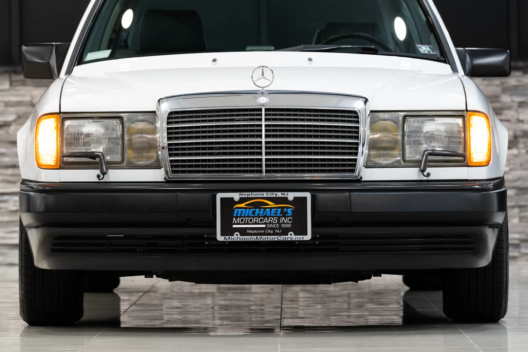 1989 Mercedes-Benz W124 E-Class - Image 19 of 31