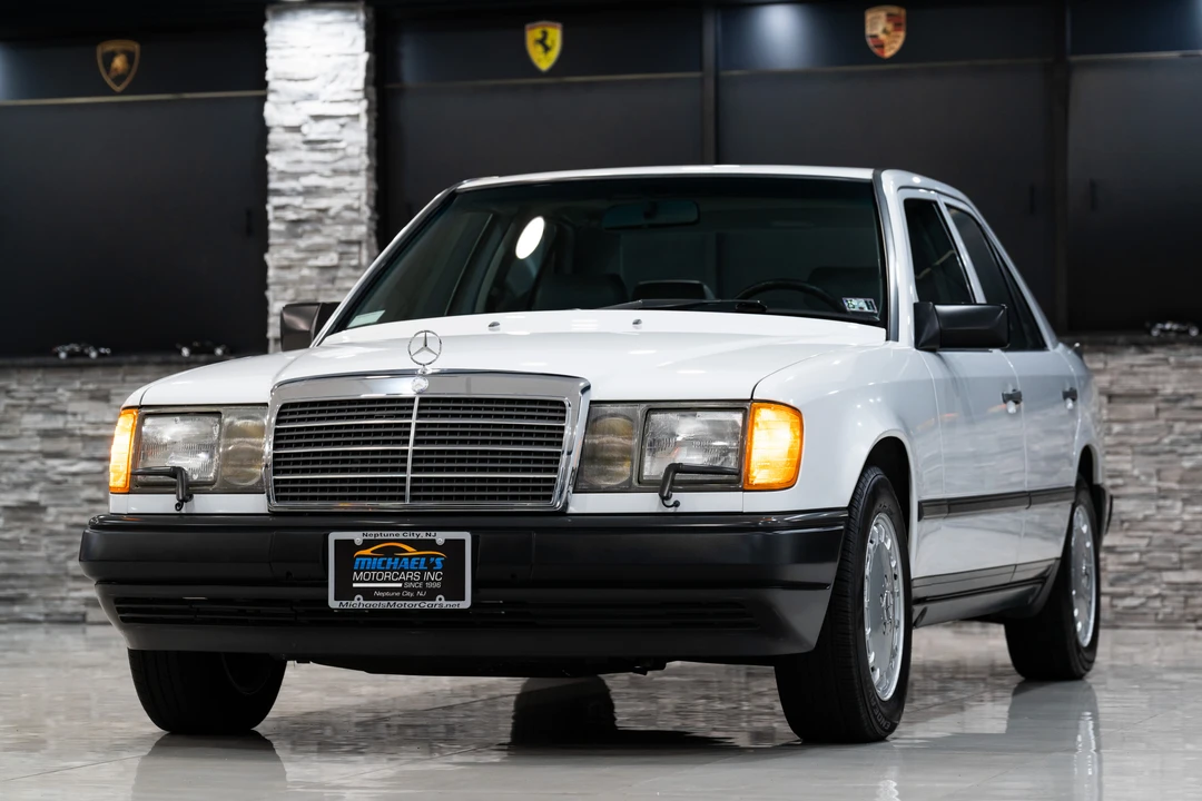 1989 Mercedes-Benz W124 E-Class - Image 10 of 31