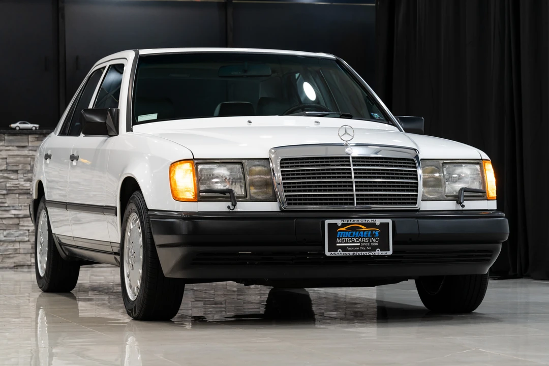1989 Mercedes-Benz W124 E-Class - Image 20 of 31