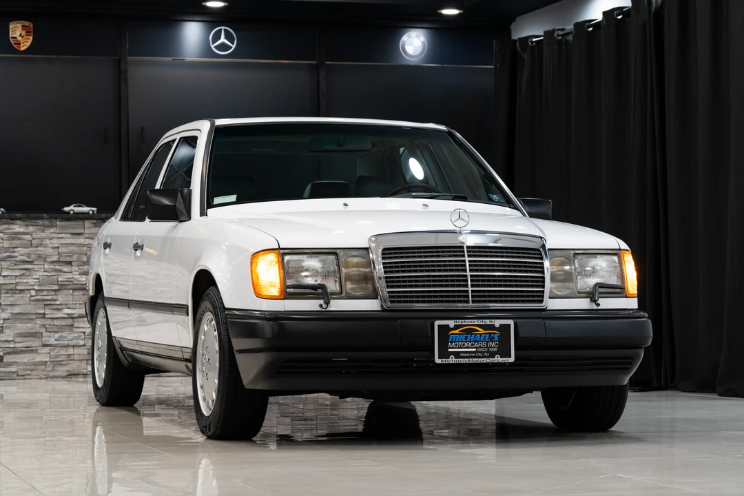 1989 Mercedes-Benz W124 E-Class - Image 21 of 31
