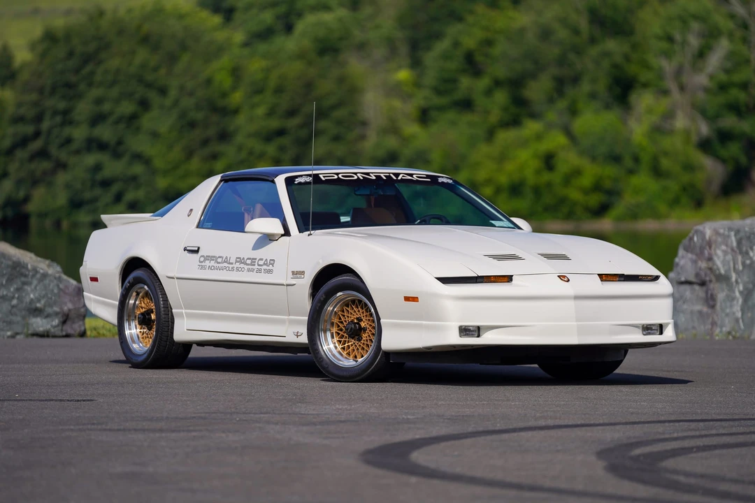1989 Pontiac Firebird Trans Am 3rd Gen - Image 7 of 31
