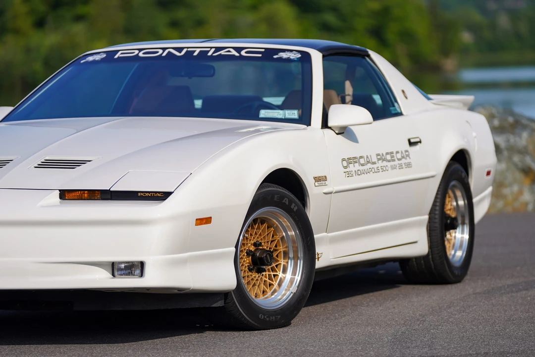 1989 Pontiac Firebird Trans Am 3rd Gen - Image 20 of 31