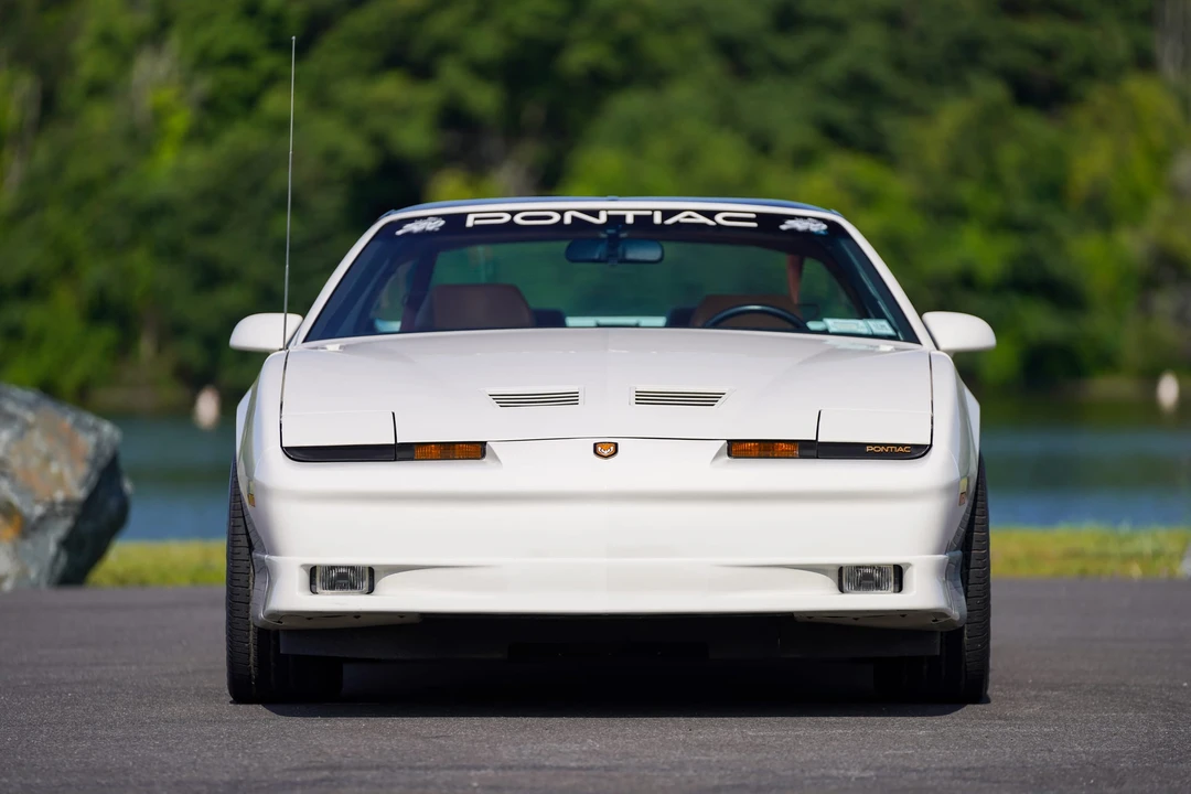 1989 Pontiac Firebird Trans Am 3rd Gen - Image 5 of 31