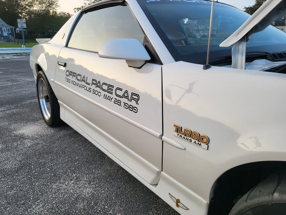 1989 Pontiac Firebird Trans Am 3rd Gen - Image 22 of 31