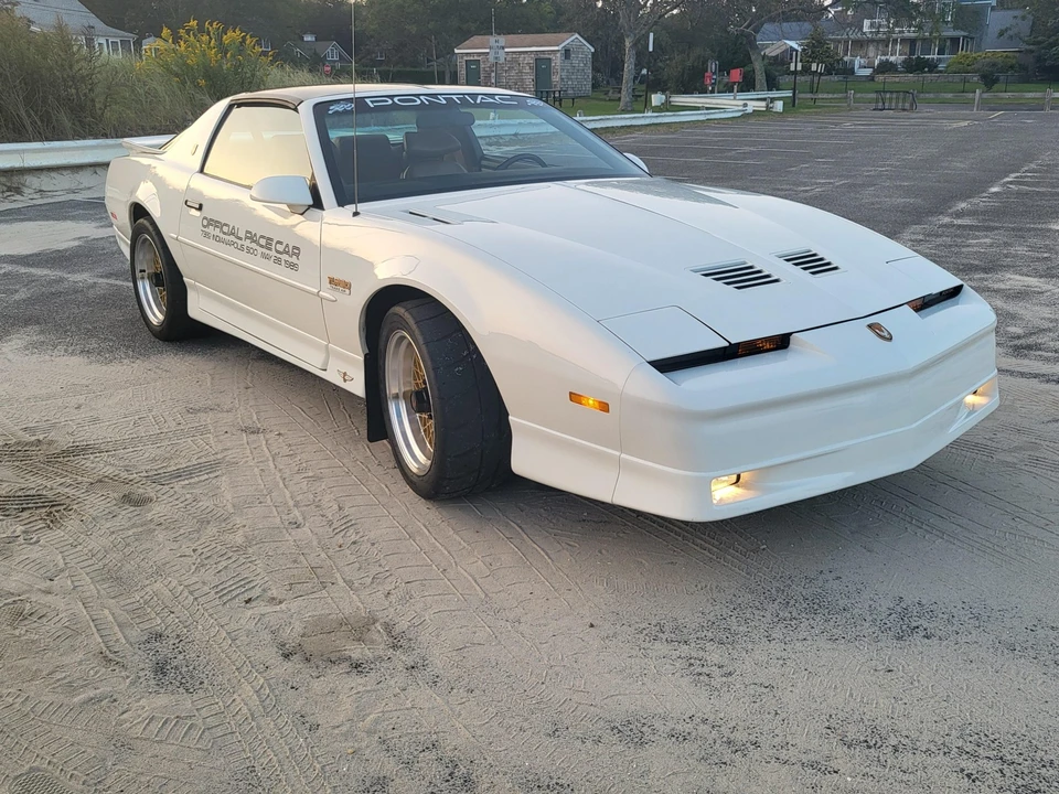 1989 Pontiac Firebird Trans Am 3rd Gen - Image 7 of 31
