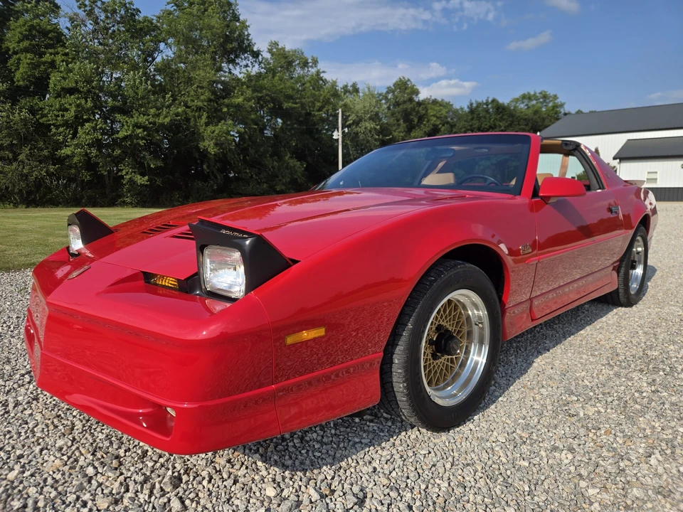 1989 Pontiac Firebird Trans Am 3rd Gen - Image 12 of 31
