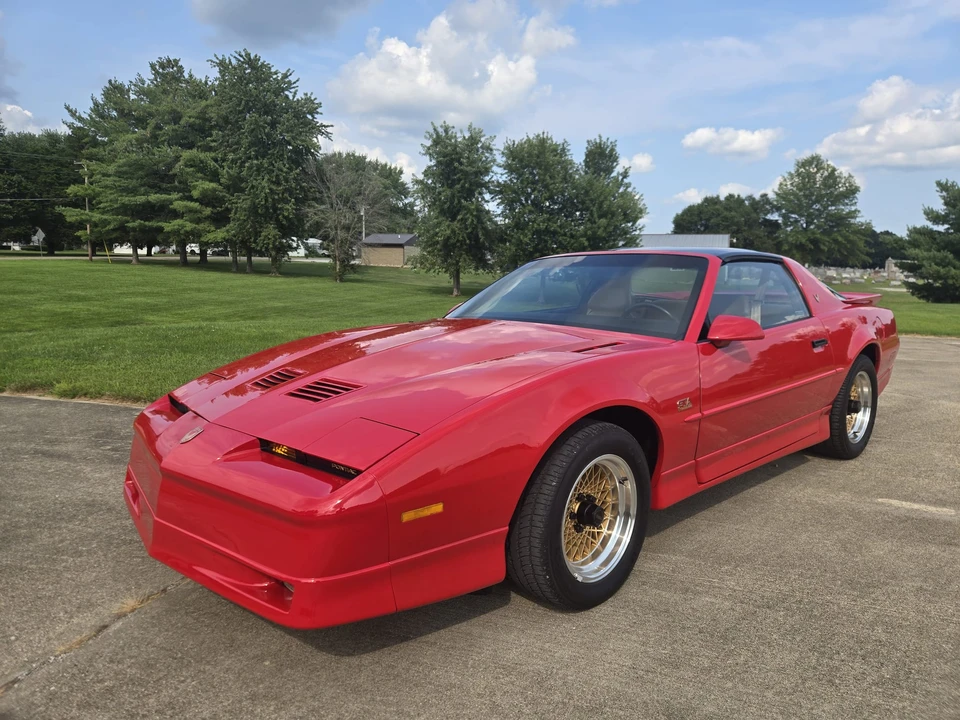 1989 Pontiac Firebird Trans Am 3rd Gen - Image 6 of 31