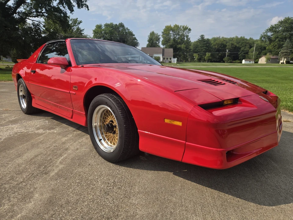 1989 Pontiac Firebird Trans Am 3rd Gen - Image 27 of 31