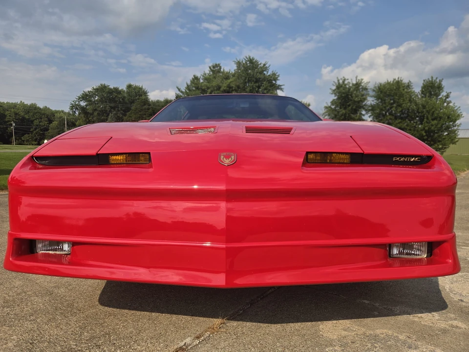 1989 Pontiac Firebird Trans Am 3rd Gen - Image 20 of 31