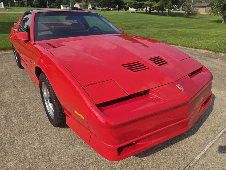 1989 Pontiac Firebird Trans Am 3rd Gen - Image 30 of 31