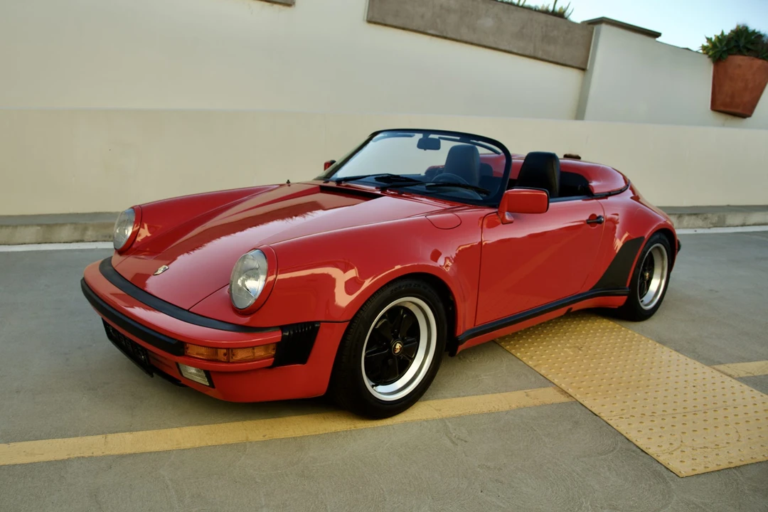 1989 Porsche 911 Carrera 3.2 - Image 11 of 31
