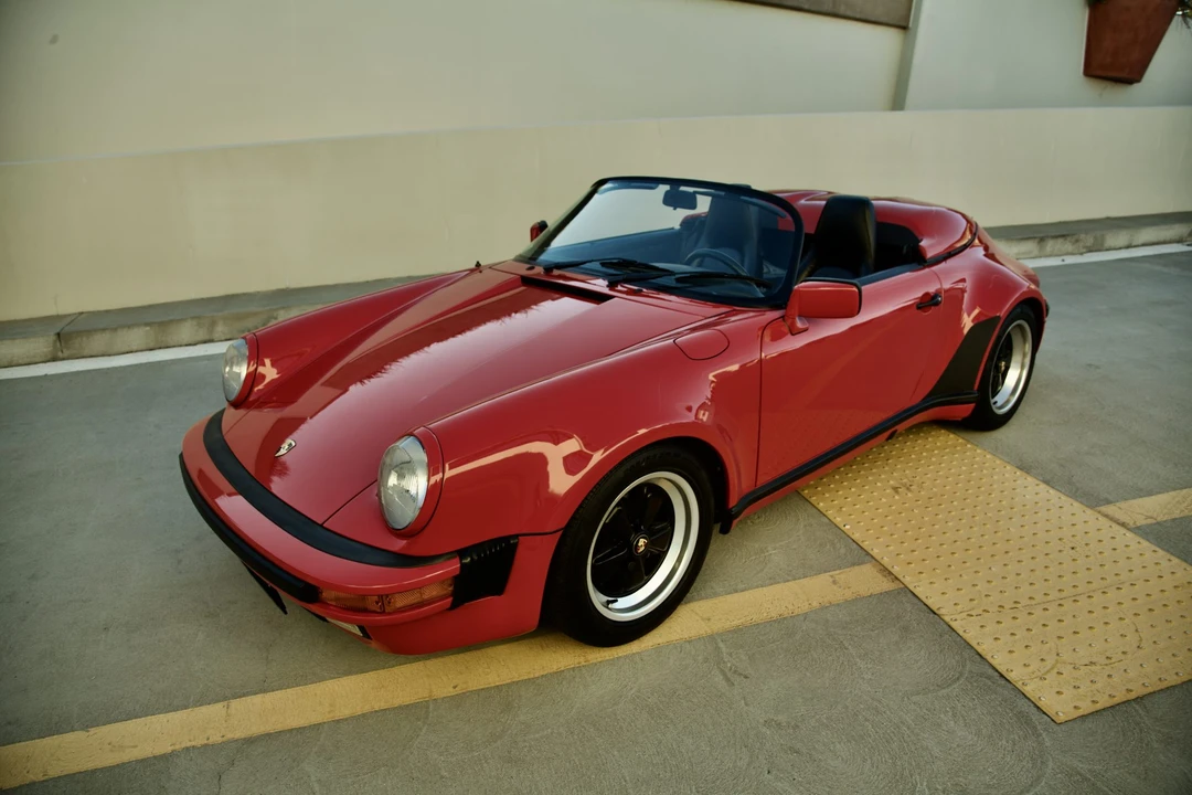 1989 Porsche 911 Carrera 3.2 - Image 10 of 31