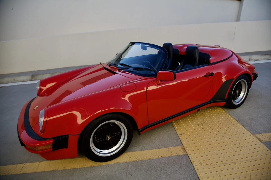 1989 Porsche 911 Carrera 3.2 - Image 13 of 31